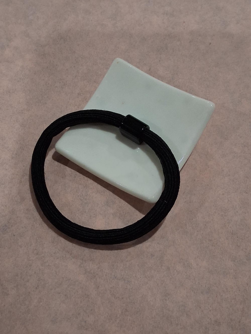 RARE CHANEL GWP White Jeweled Hair Tie. - Picture 4 of 4